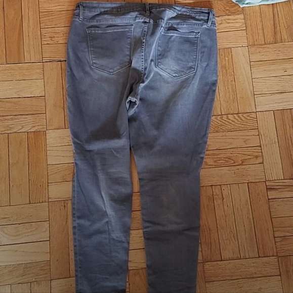Vigoss Jeans - Picture 4 of 4